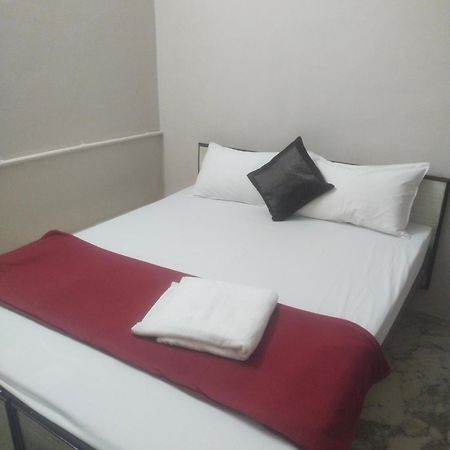 Swamy Residency Hotell Vellore Rom bilde